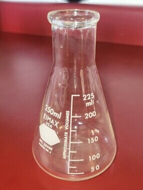 Kimax USA 250 ML Clear Glass Flasks No. 26500 Stopper No. 6